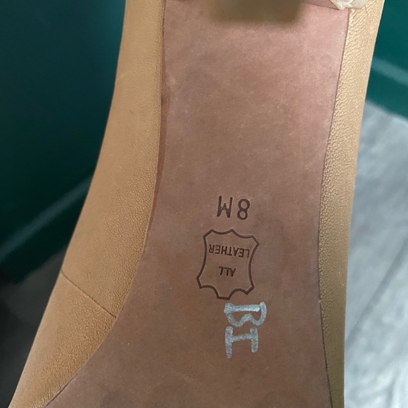 Beige Tory Burch pumps - Picture 3 of 7